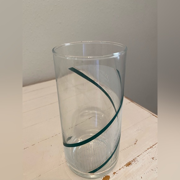 Georges Briard Set of 3 Crisa Drinking Glass Green and White - Picture 5 of 11